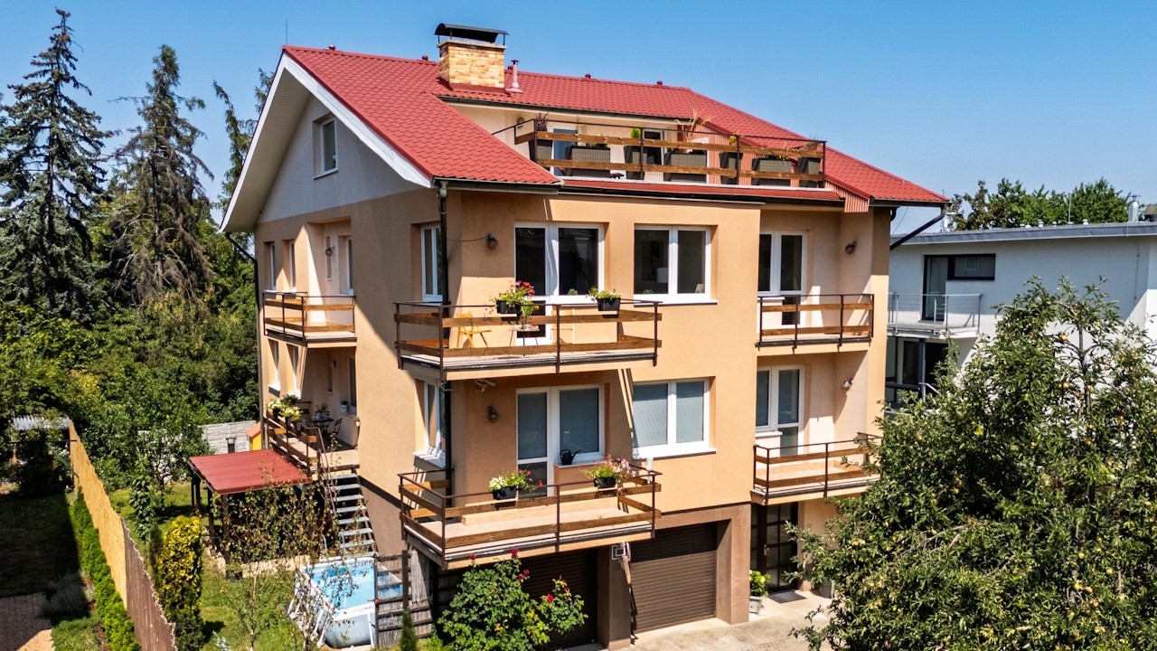 Vícegenerační rodinný dům v Praze na Břevnově
