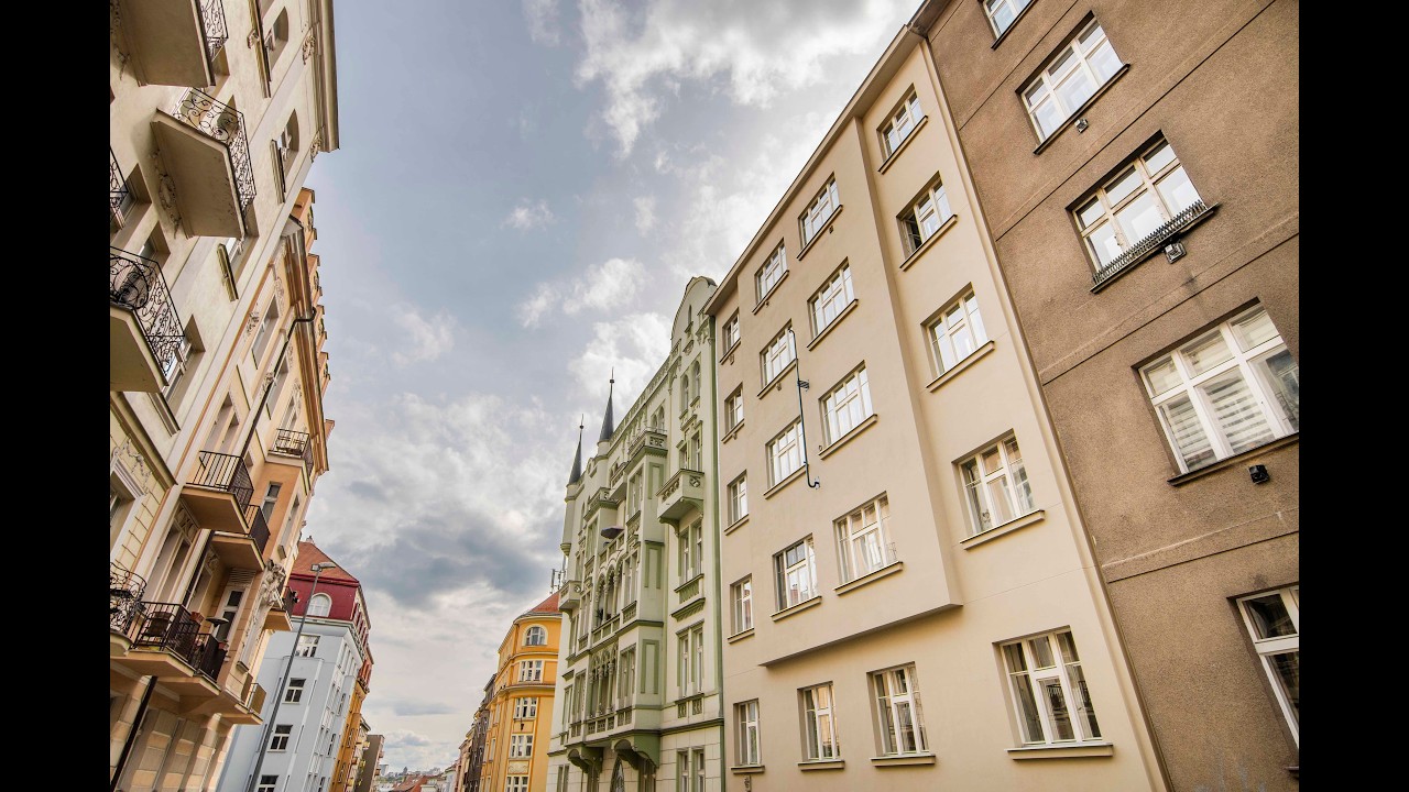 Prodej kompletně zrekonstruovaného bytu 2+1 ve Vršovicích
