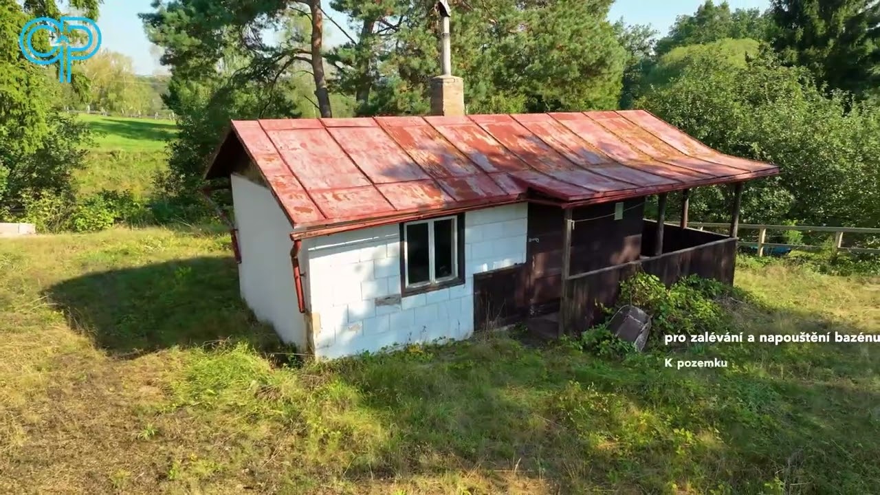 Prodej pozemku s&nbsp;chatou se stavebním povolením k&nbsp;přestavbě - Kamenice Těptín.